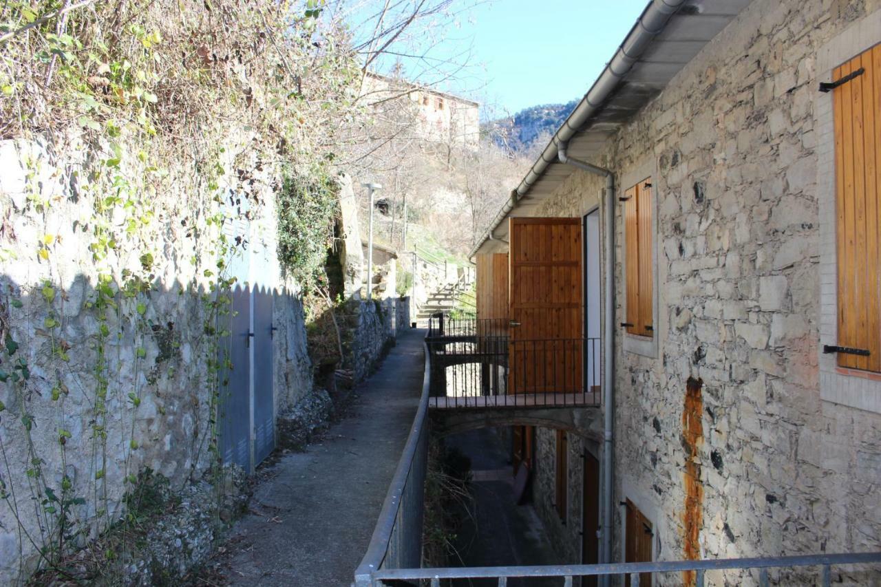 Duplex Para 6 En Cercs, Berga - A 30 Mins Del Pedraforca Sant Corneli Exterior foto